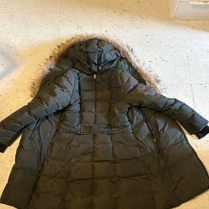 Mackage Adali mid length forest green